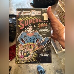 Superman 2001 Graphic T-Shirt – DC Comics Retro Style (Medium) NWT